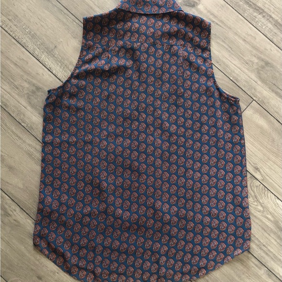 Cabi Medallion Reign Blouse Button-Up Ruffle Sleeveless Top M - Picture 2 of 6